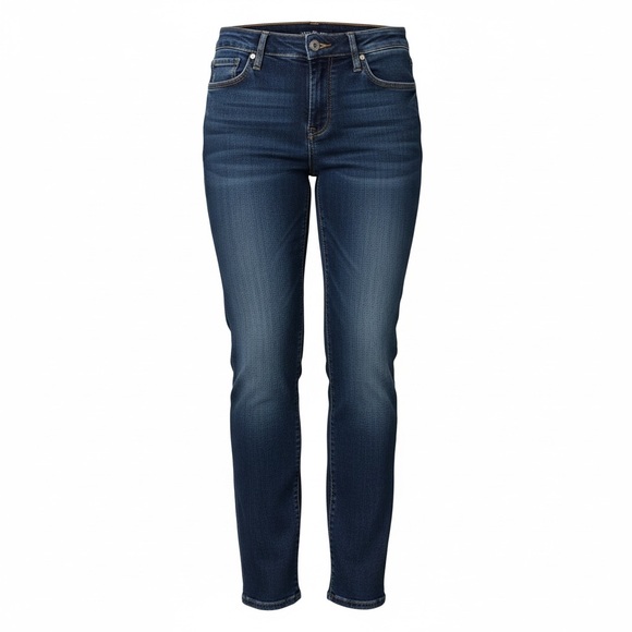 Signature by Levi Strauss Denim - Signature by Levi Strauss Women’s Dark Wash Jeans | Size 6–8 Short | 28” Inseam